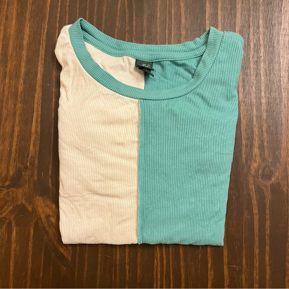 Wild fable two tone colorblock long sleeve